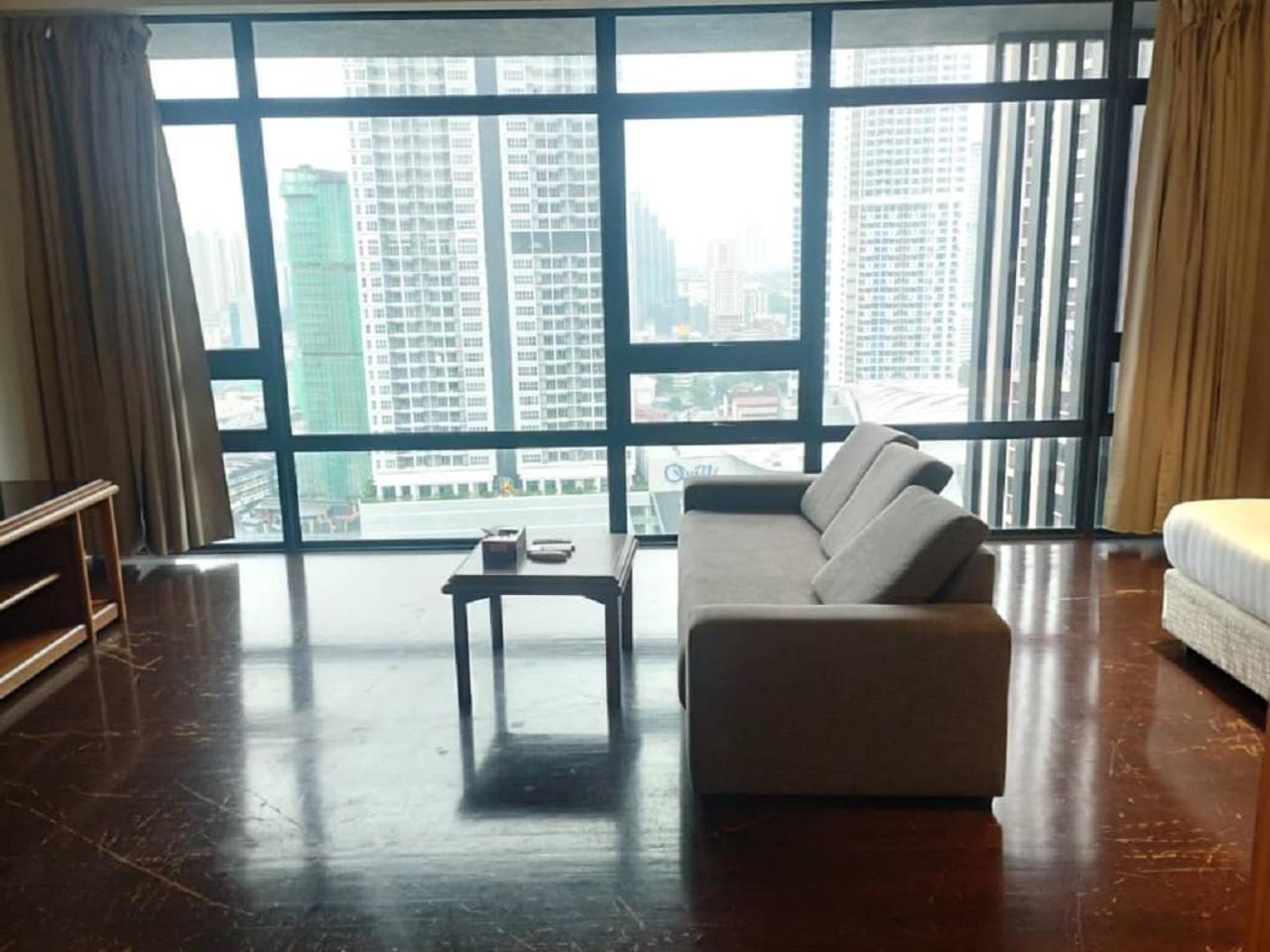 Anggun Apartment *